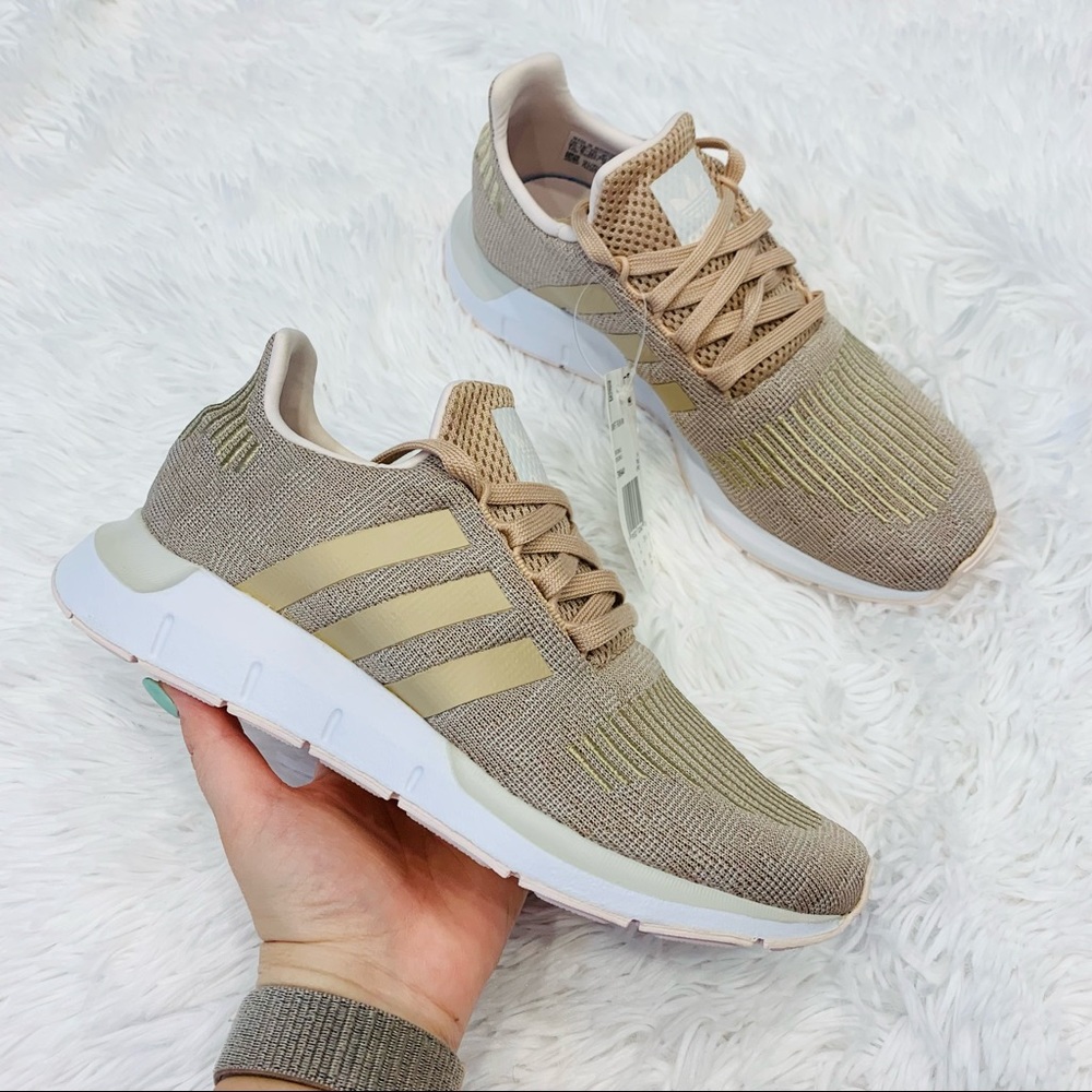 Adidas Originals Swift Run Pale Nude